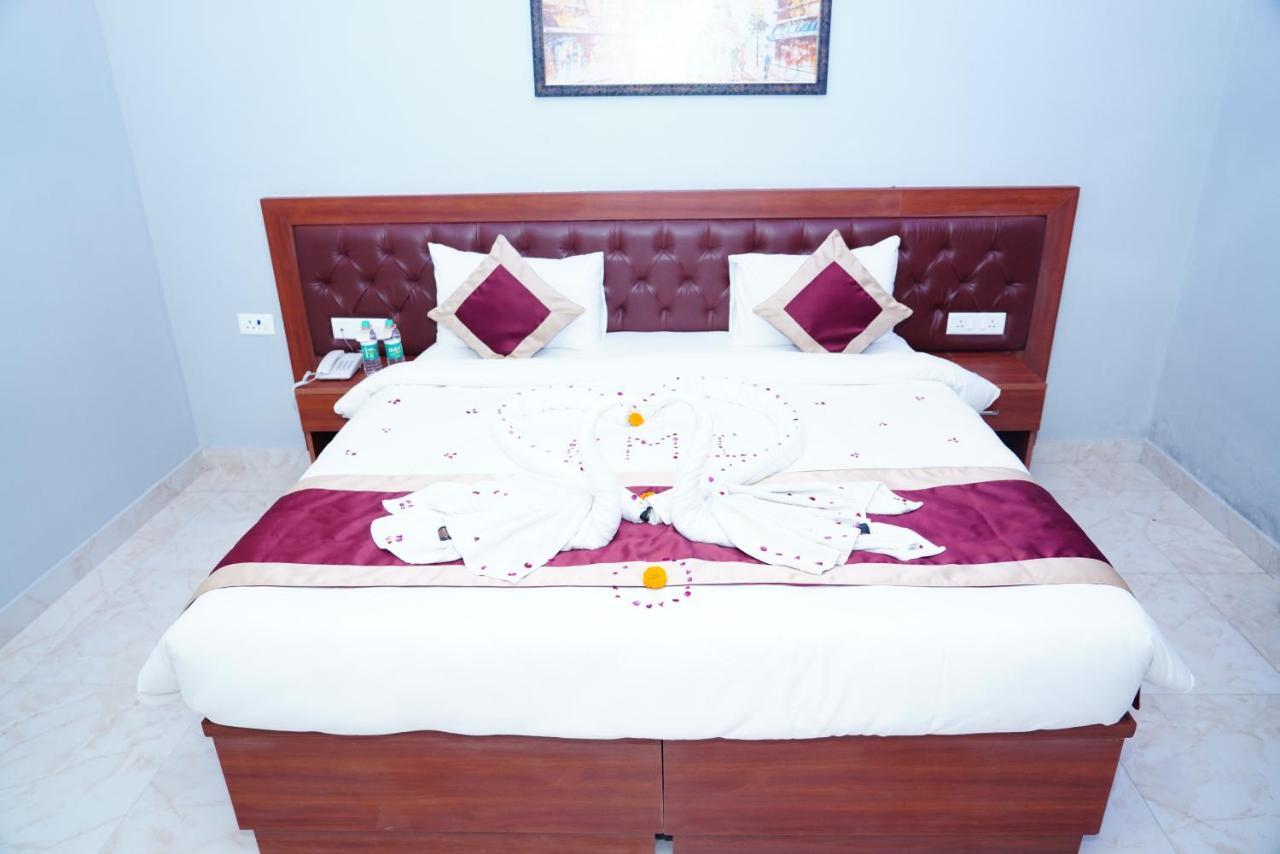 Expomart Inn Greater Noida Kültér fotó