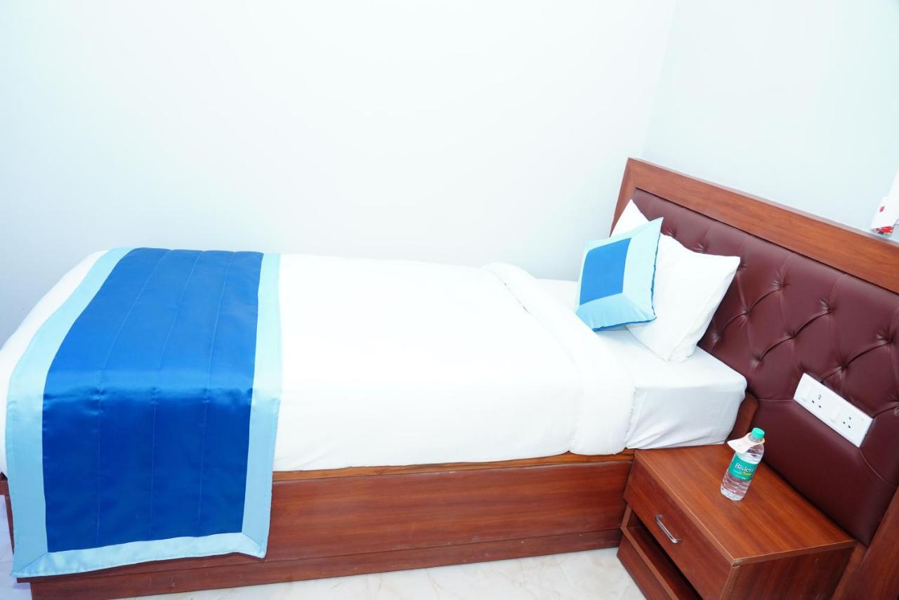 Expomart Inn Greater Noida Kültér fotó