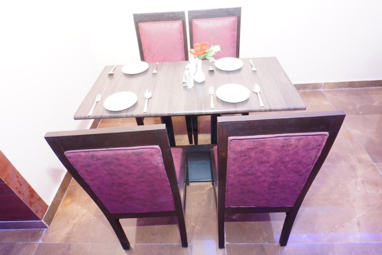 Expomart Inn Greater Noida Kültér fotó