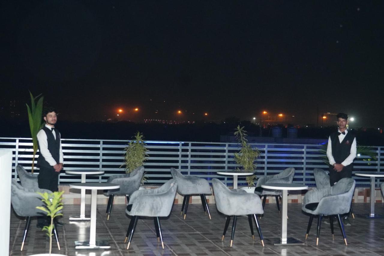 Expomart Inn Greater Noida Kültér fotó